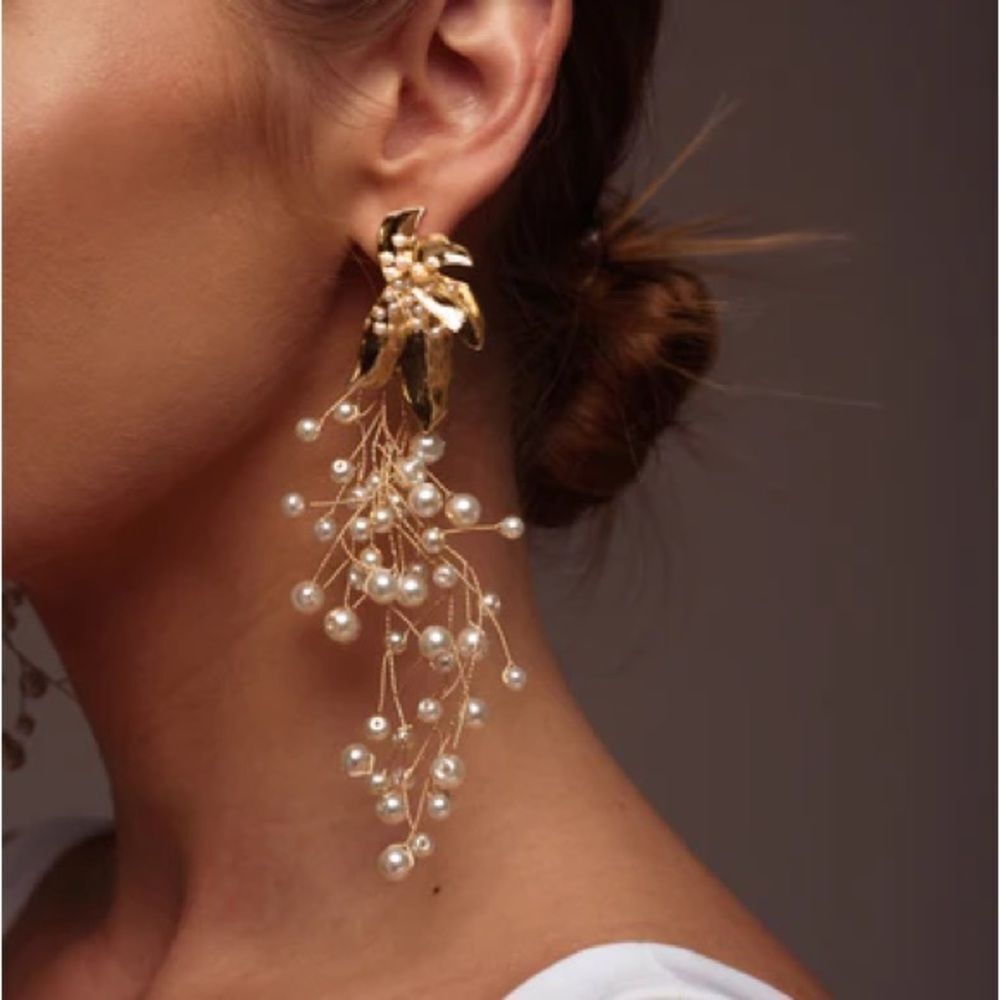 Zara Gold Leaf Drop Earrings with Pearl Accents